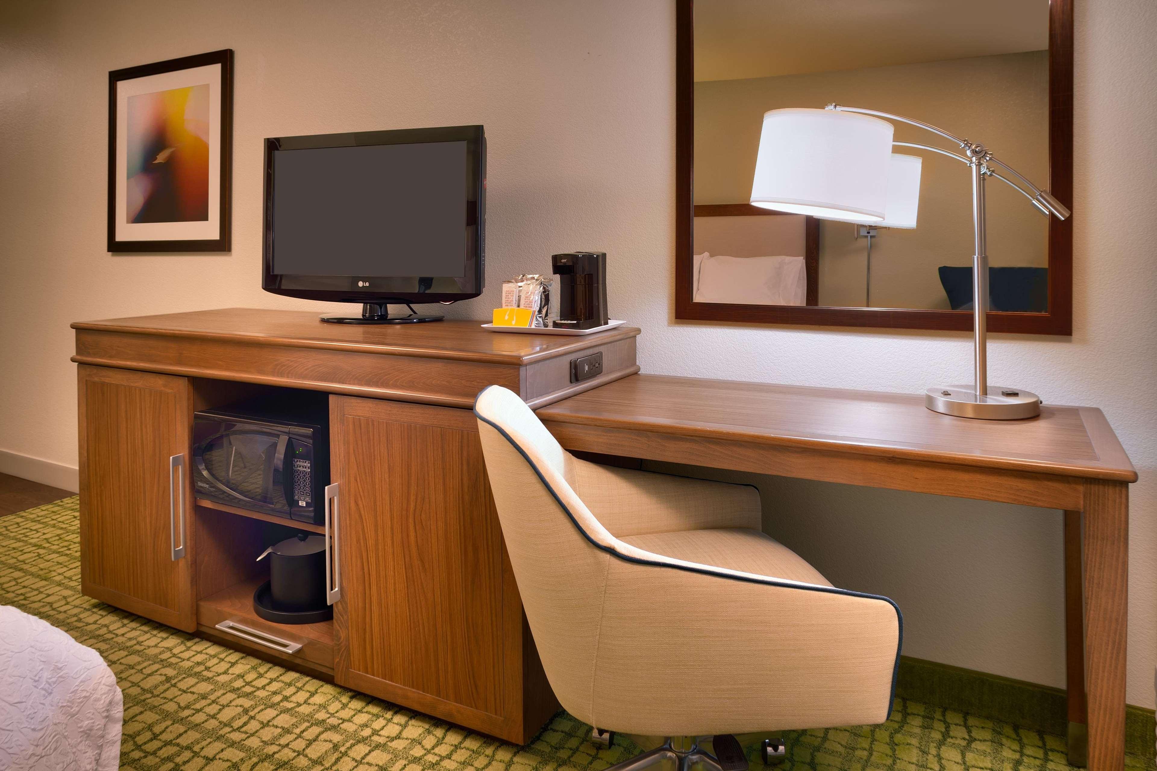 Hampton Inn By Hilton Irvine East - Lake Forest Bagian luar foto