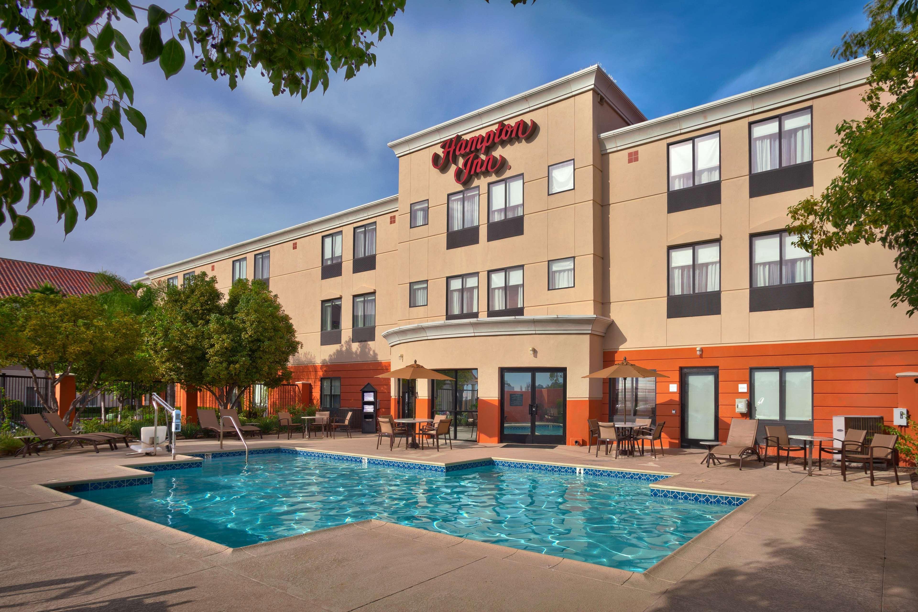 Hampton Inn By Hilton Irvine East - Lake Forest Bagian luar foto