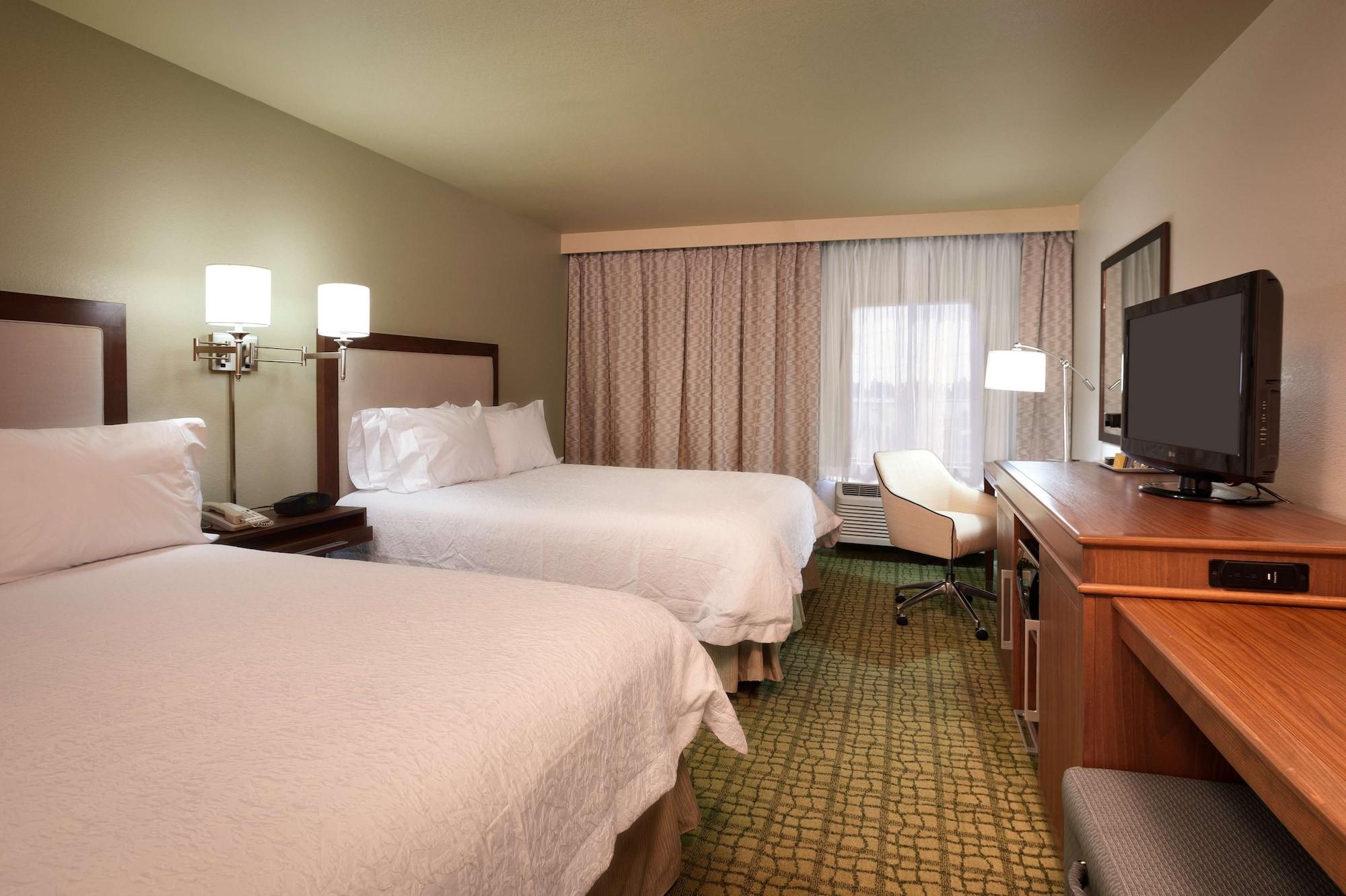 Hampton Inn By Hilton Irvine East - Lake Forest Bagian luar foto