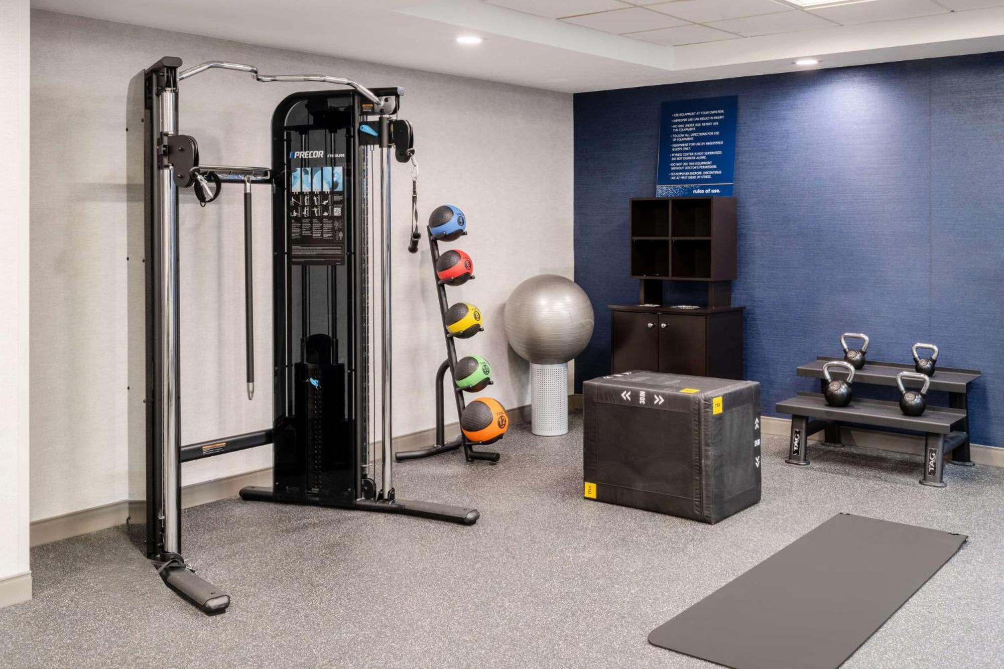 Hampton Inn By Hilton Irvine East - Lake Forest Bagian luar foto